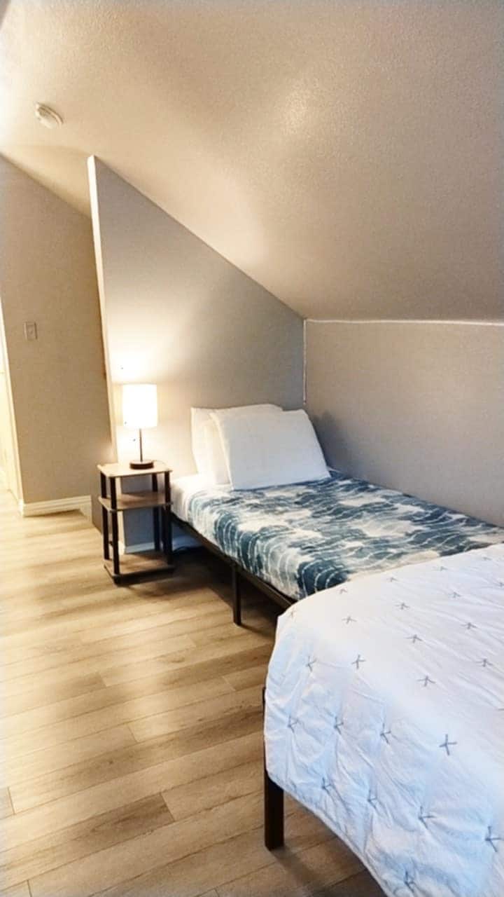 საძინებელი 4