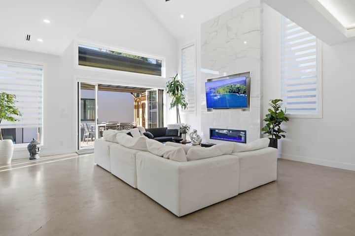 Luxury Home. Private Pool, Hot Tub, Sauna. - Kanada