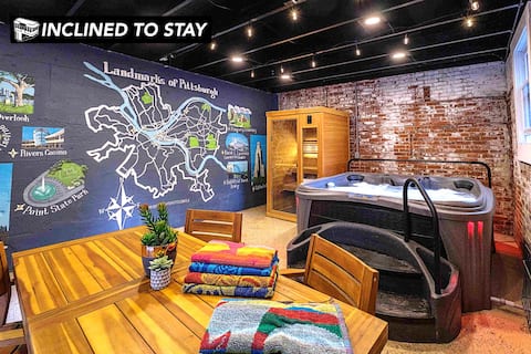 Luxe Campus Retreat – Sauna, Hot Tub, Park & Walk