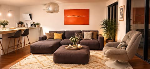 Top performing Airbnb: Beautiful duplex terrace in the heart of Nîmes in Nîmes