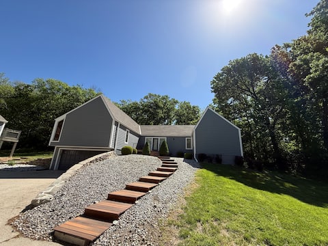 RELAXING RETREAT✨FAMILY FRIENDLY✨PERFECT LOCATION✨