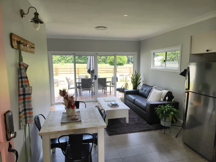 979 Cottage -Feed Animals, Pedal Cart Track, Creek - Coffs Harbour