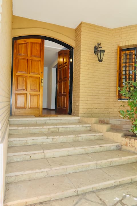 Popular Airbnb listing: Chalet del Sol*Pool, BBQ grill*Wine Route in Luján De Cuyo
