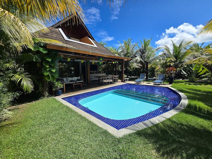Super Luxury Bungalow with Private Pool and Gourme
