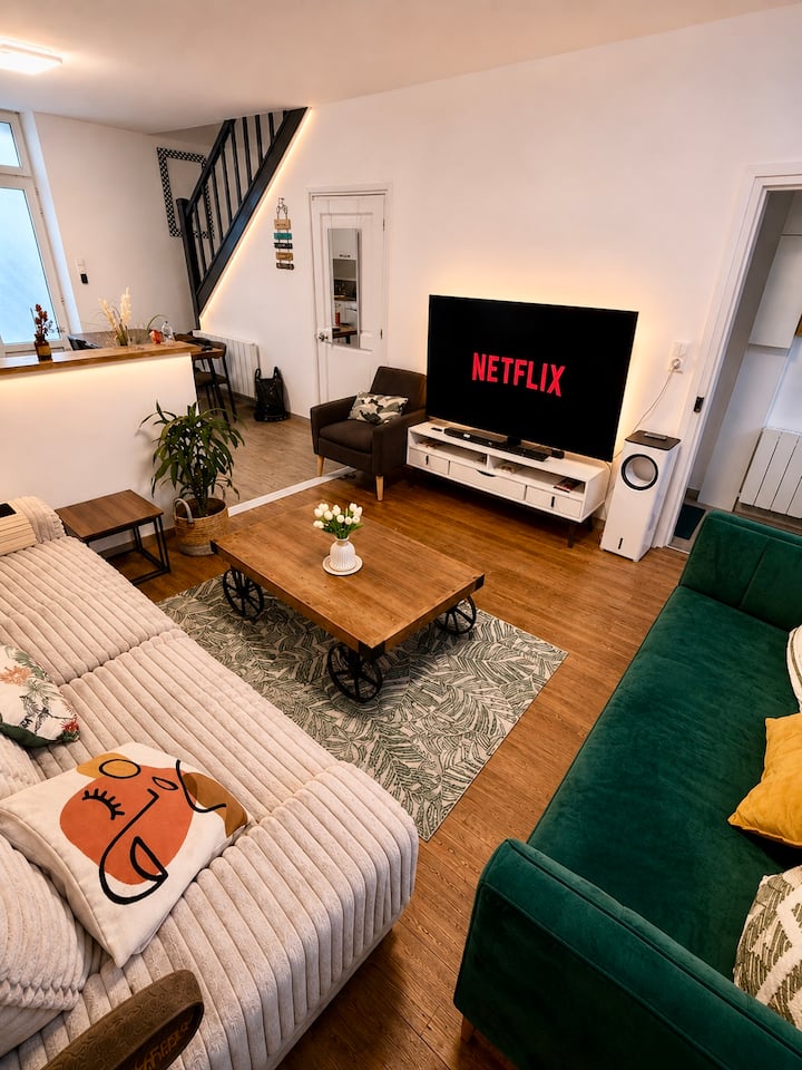 Stylish 3-bedroom House • Quiet & Comfortable Stay - Saint-Quentin