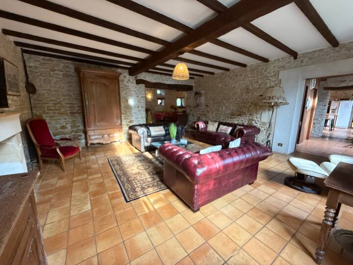 Gîte Avec Piscine - Les Brousses - Charente-Maritime