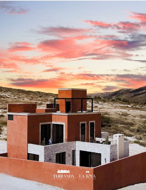 New house, historic views!