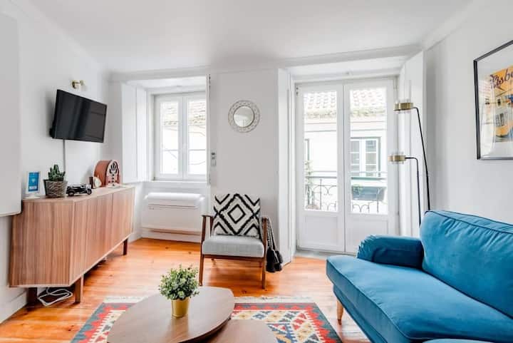 Vintage Inspired Flat In Lisbon - Lisabon