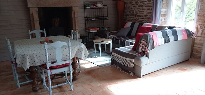 Gîte Dans Un Cadre Verdoyant Et Au Calme - Dinan
