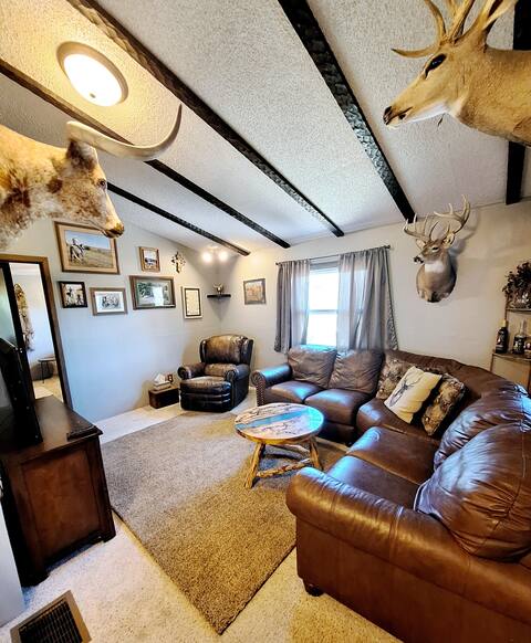 AshCreek Outfitters large home, country feel