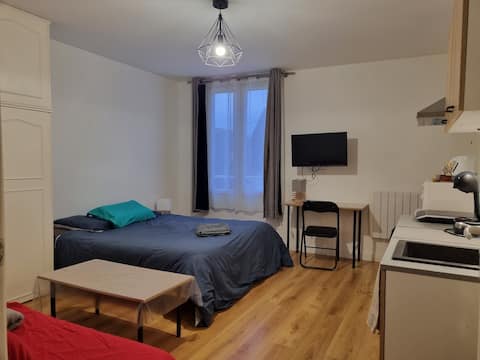 Studio in Paris Saclay Vallée de Chevreuse