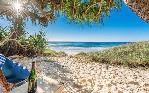 20 Steps, Beachfront Home! Stunning & Stylish