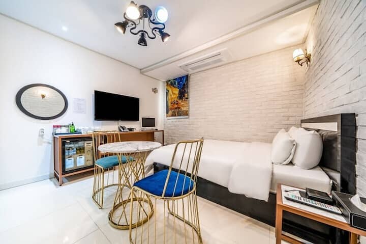 Russo Hotel - Gangneung