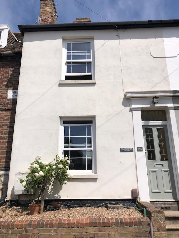 Charming Victorian Cottage - Kent