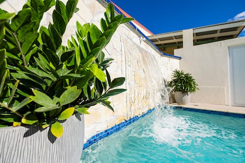 Entire 6BR Villa w/ Pool, 6 Baths | Near Beach