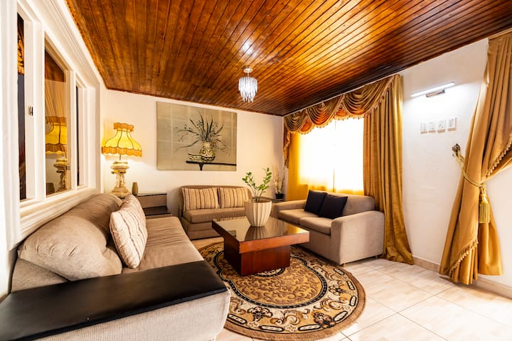 Entire 6br Villa W/ Pool, 6 Baths | Near Beach - Aruba