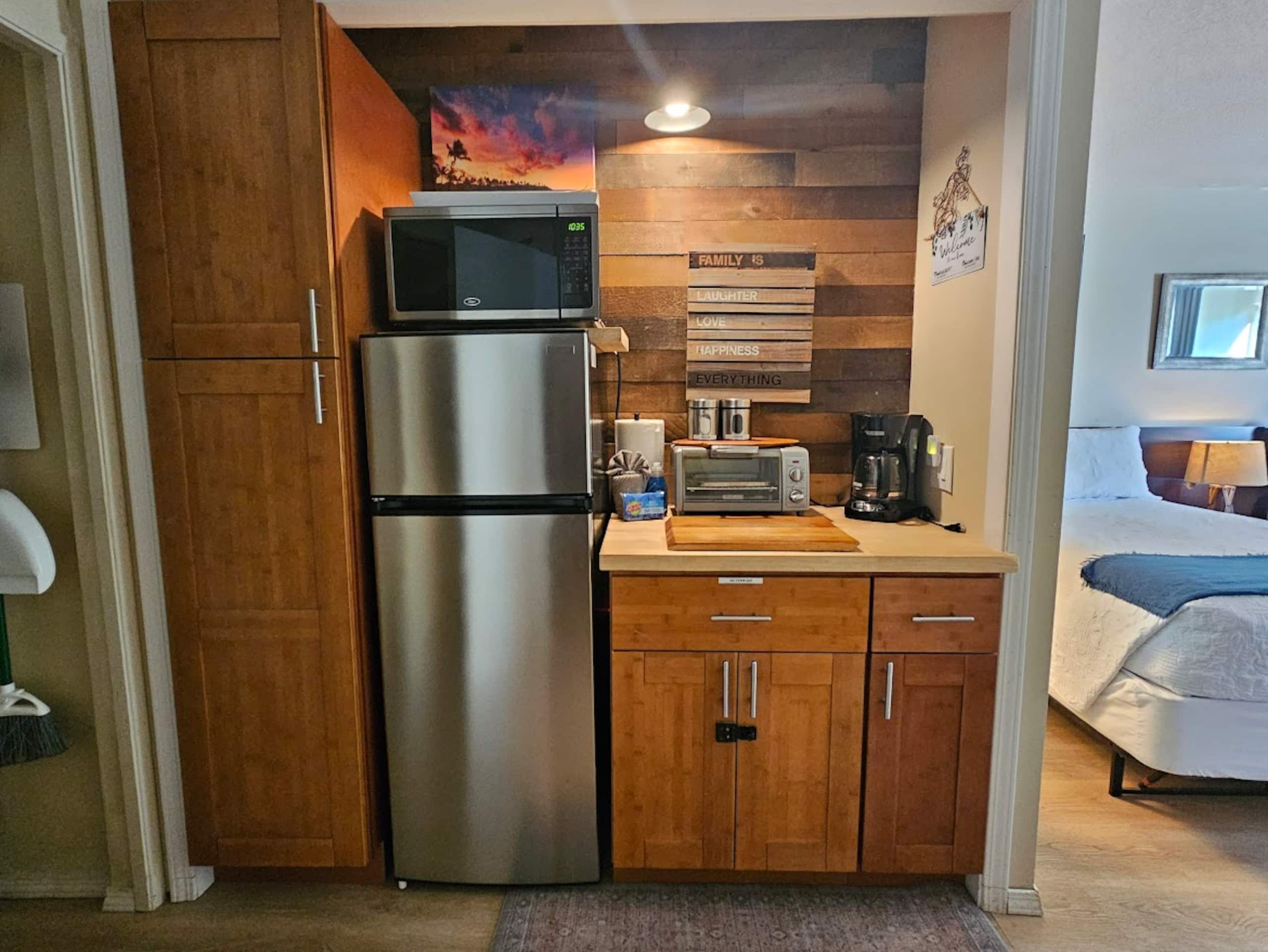 Condo in Kihei · ★4.96 · 2 bedrooms · 4 beds · 2 baths - Image 19