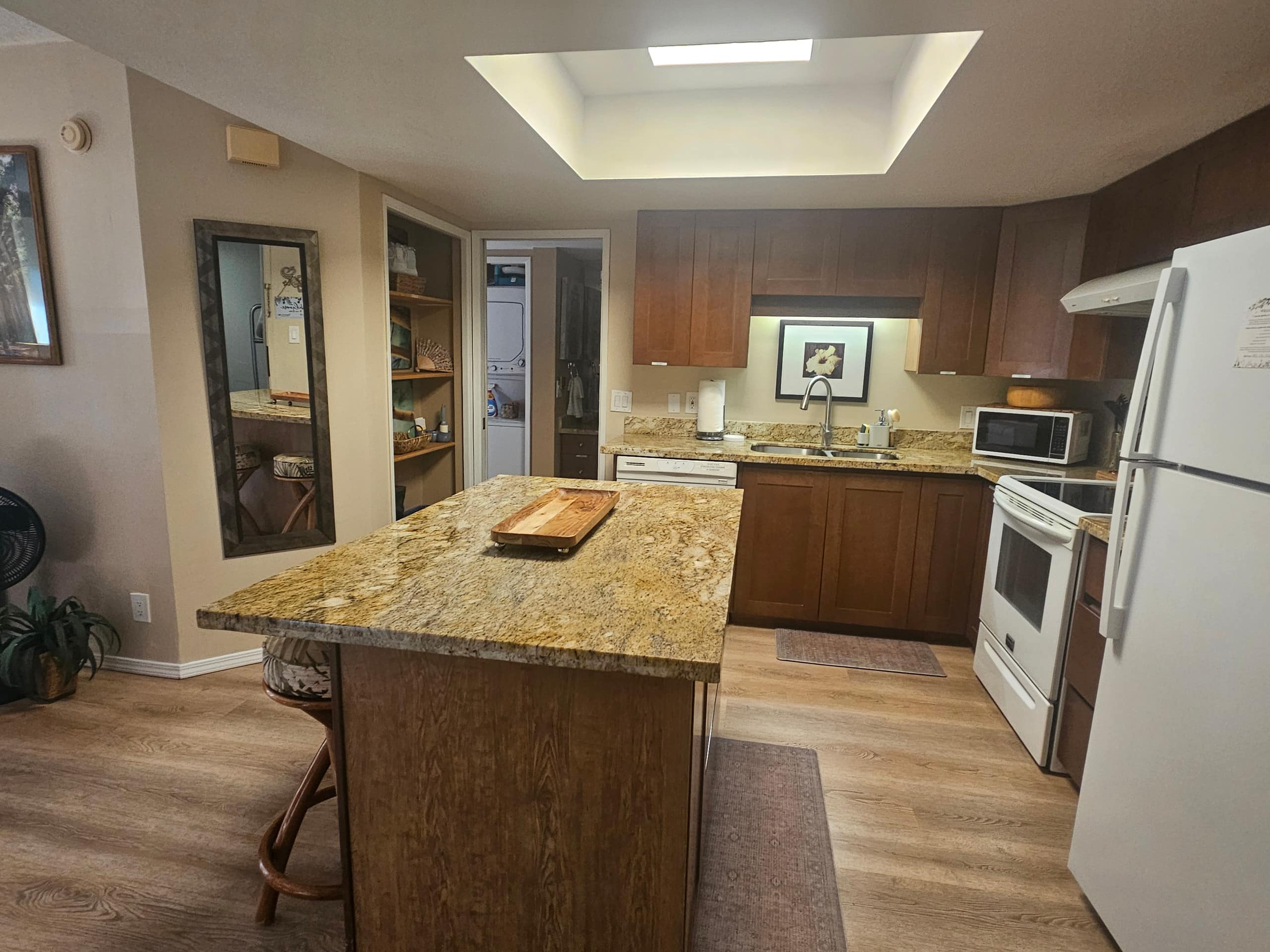 Condo in Kihei · ★4.96 · 2 bedrooms · 4 beds · 2 baths - Image 18