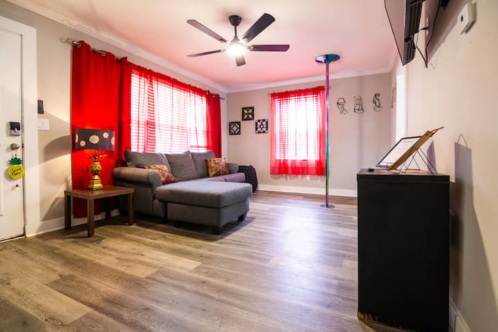 The Royal Kink House Discreet Adults Only Space - Gastonia, NC