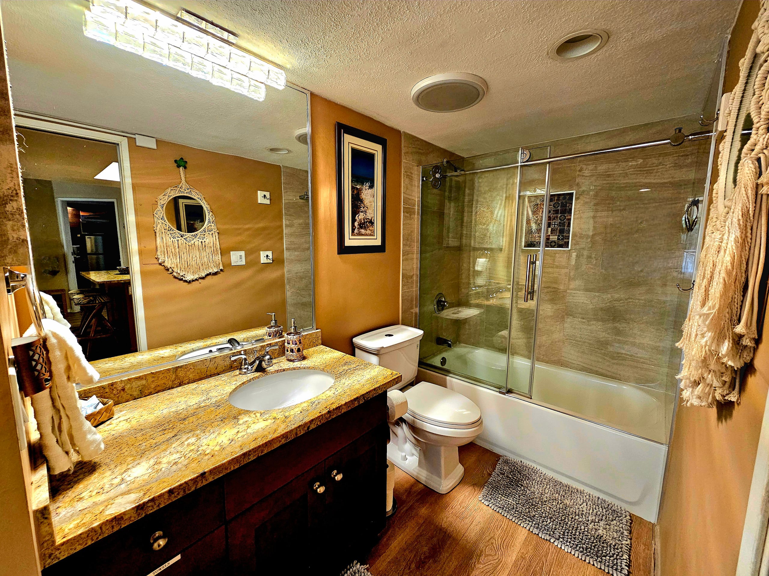 Condo in Kihei · ★4.95 · 1 bedroom · 2 beds · 1 bath - Image 11
