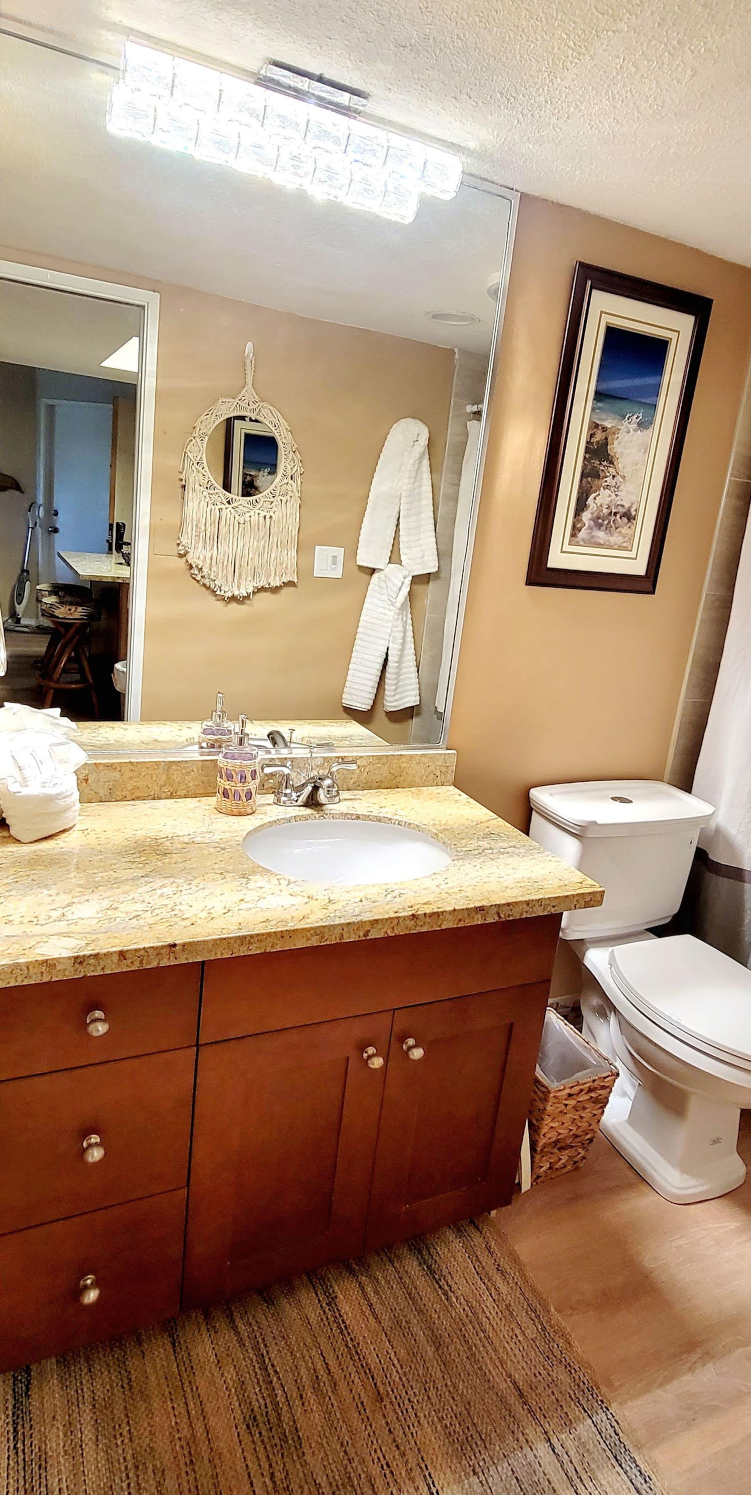 Condo in Kihei · ★4.95 · 1 bedroom · 2 beds · 1 bath - Image 12