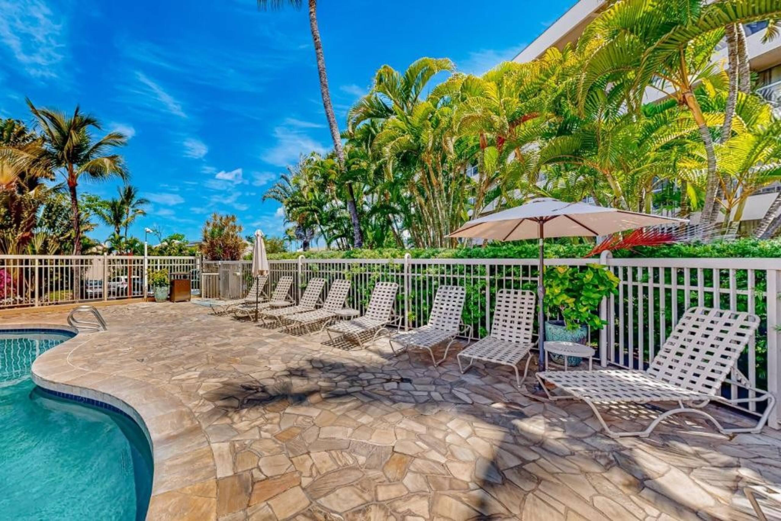 Condo in Kihei · ★4.95 · 1 bedroom · 2 beds · 1 bath - Image 23
