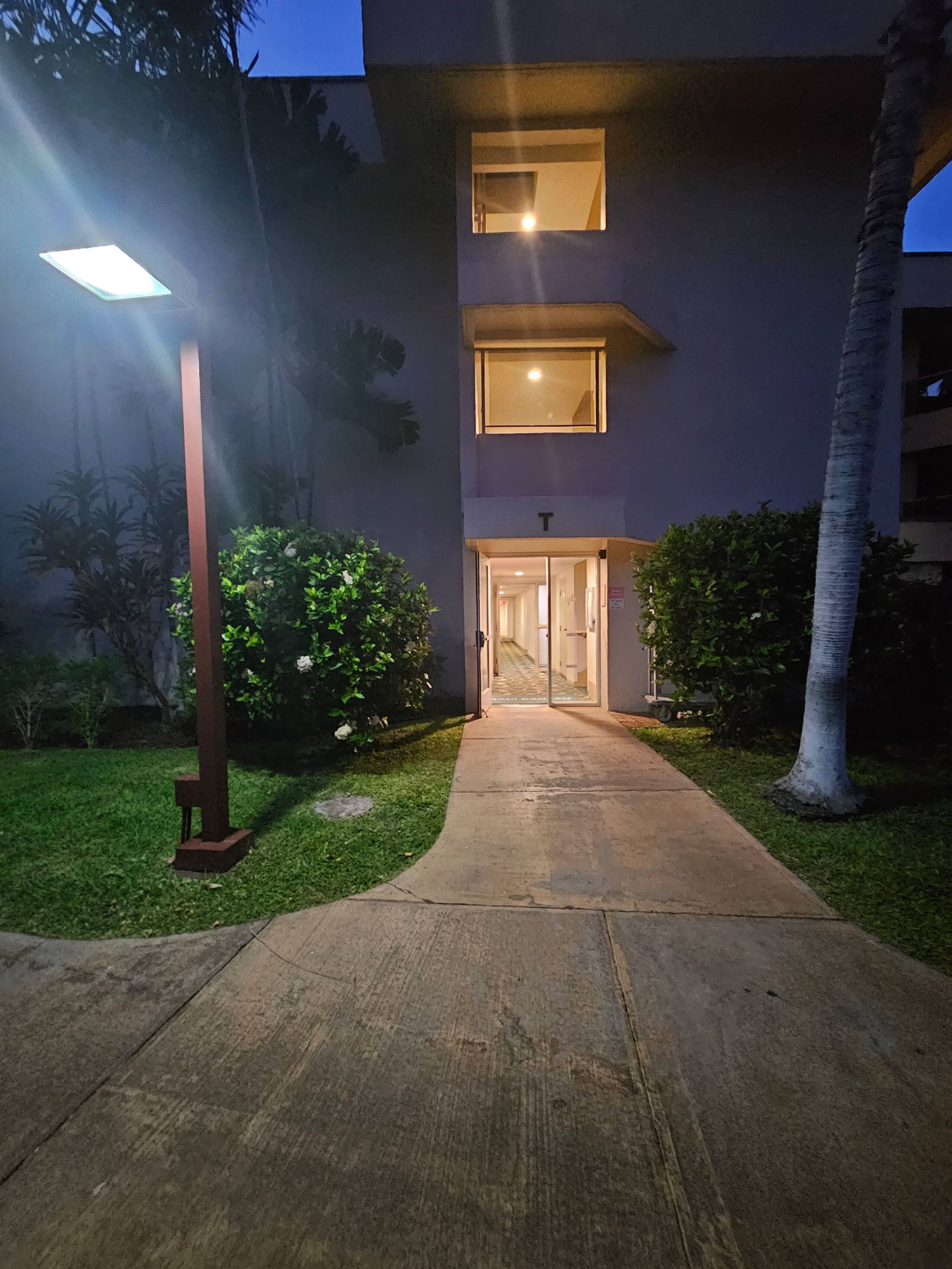 Condo in Kihei · ★4.86 · Studio · 2 beds · 1 bath - Image 1