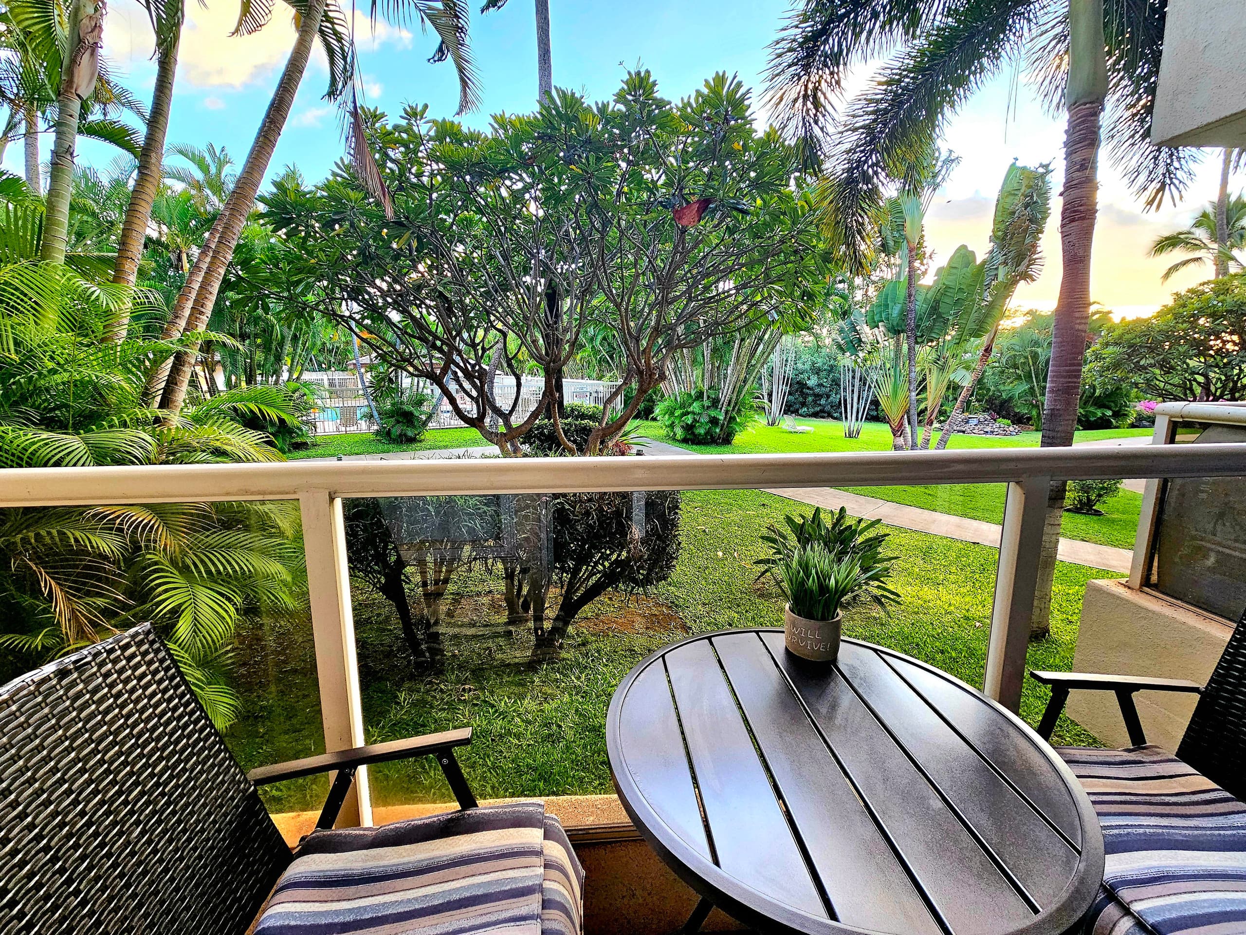 Condo in Kihei · ★4.86 · Studio · 2 beds · 1 bath - Image 3