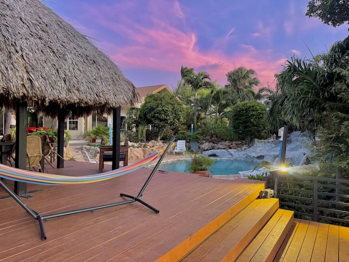 Private Aruba Resort/Pool, Hot Tub & Ocean Views