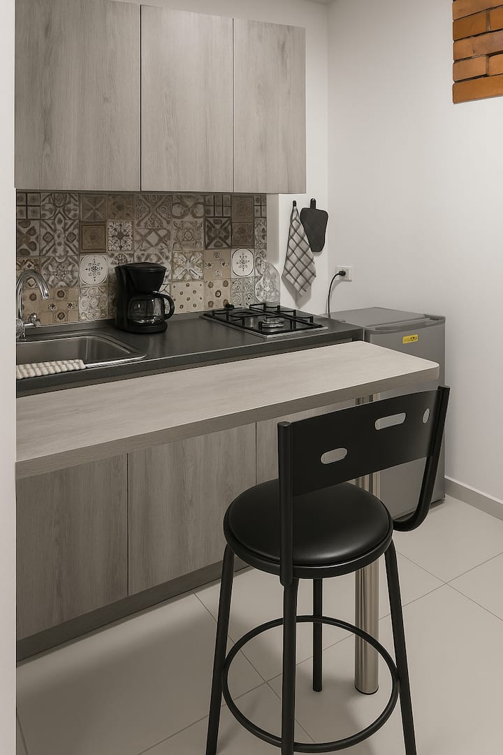 Apartaestudio Moderno • Cc Arboleda • Clínicas 303 - Pereira, Colombia