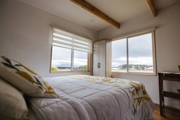 Entire home with 1 bedrooms in Torres del Paine National Park - Loft Silent Patagonia
