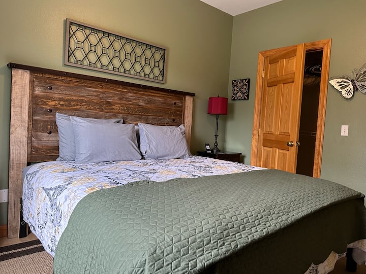 საძინებელი 3