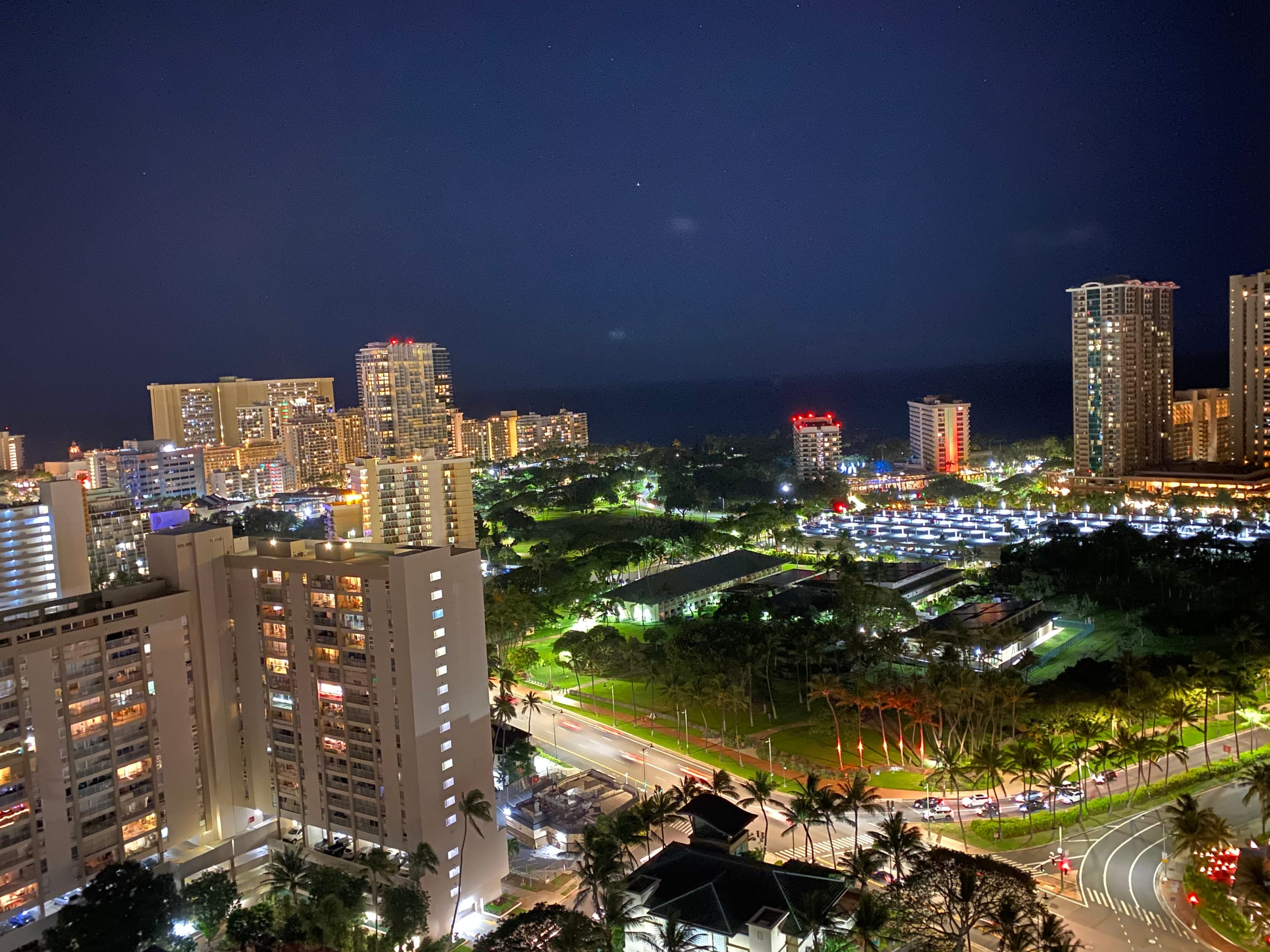 Condo in Honolulu · ★4.84 · 1 bedroom · 1 bed · 1 private bath - Image 29