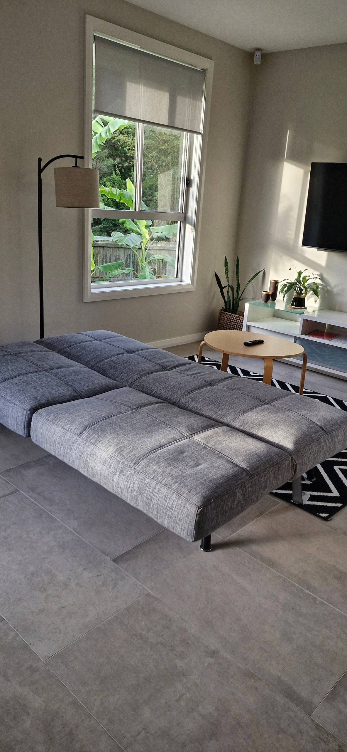Cosy Private Modern Flat