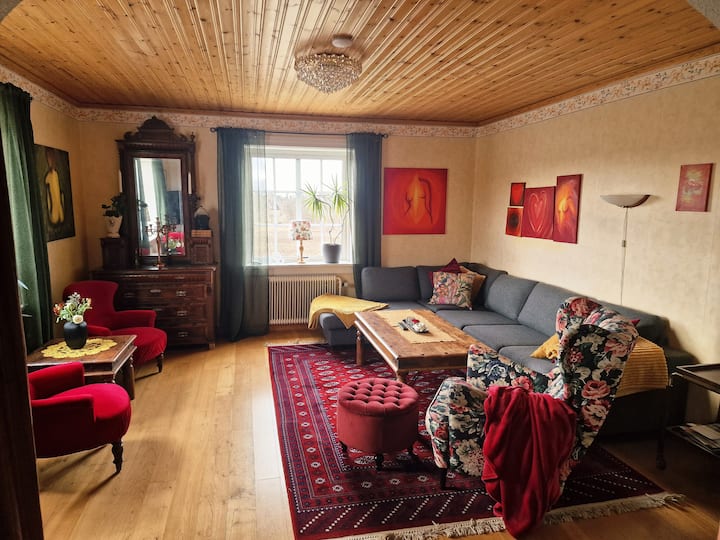 Stort Hemtrevligt Hus I Lantlig Omgivning - Jönköping län