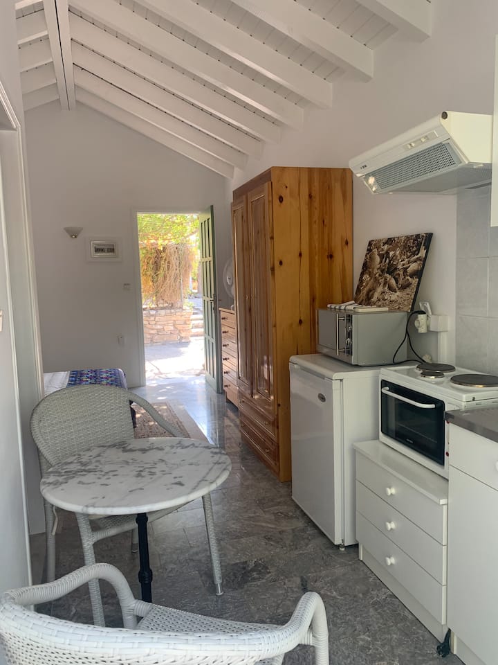 Cottage Pour Deux Entre Mer Et Montagne - Creta