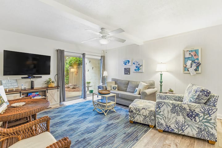 Updated Villa Steps To Beach & Marina Hilton Head - ダウーファスキー・アイランド, SC