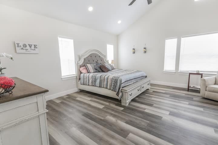 Kitanda cha ukubwa wa mfalme