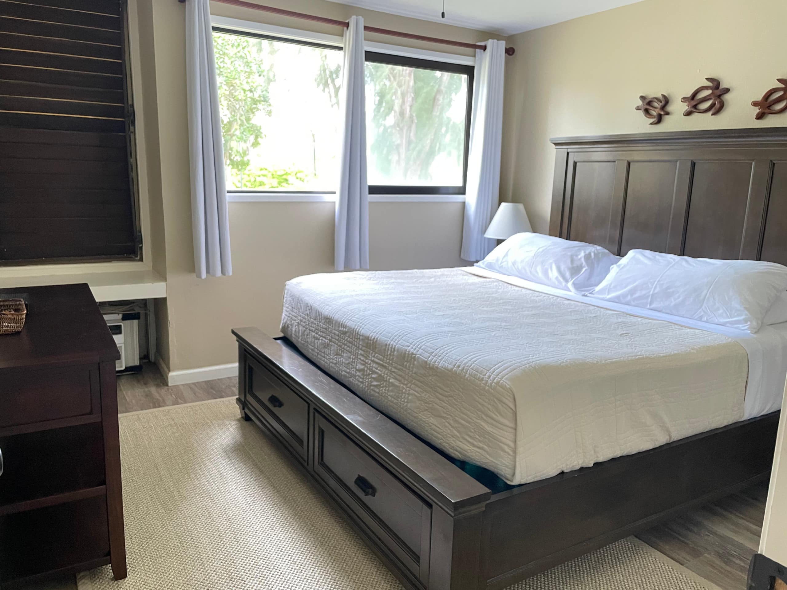 Condo in Kahuku · ★4.91 · 1 bedroom · 1 bed · 1 private bath - Image 16