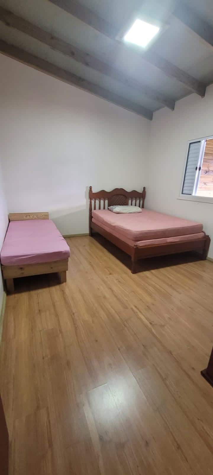 Dhomë gjumi 2