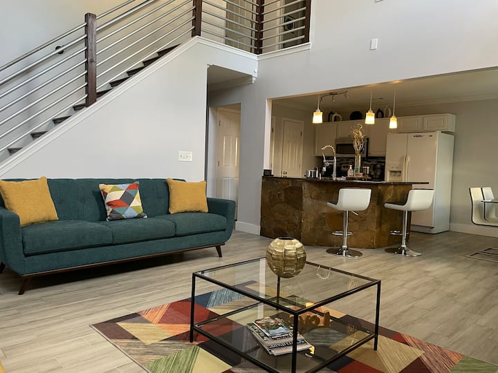Modern, Remodeled & Cozy House Silva - Charlotte, NC