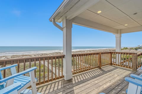 Top performing Airbnb: Oceanfront retreat/Stunning Views & Private Access in Crystal Coast