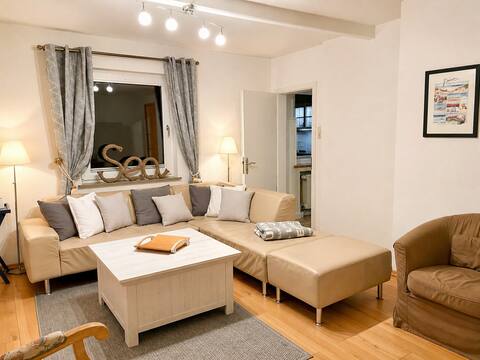 Successful Airbnb property: Island apartment with beach chair & garden in Juist
