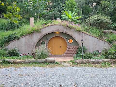 Underground Hobbit Style Dome House.