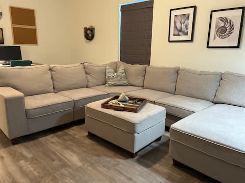 Top performing Airbnb: Downtown | Blue Angels Views | Pet-Friendly Home in Pensacola / Ferry Pass / Brent