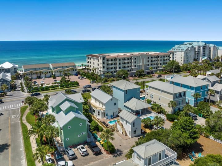 Crystal Oasis With Ev Charger, Pool, Beach Chair Setup, And Steps From Beach - Destin, FL