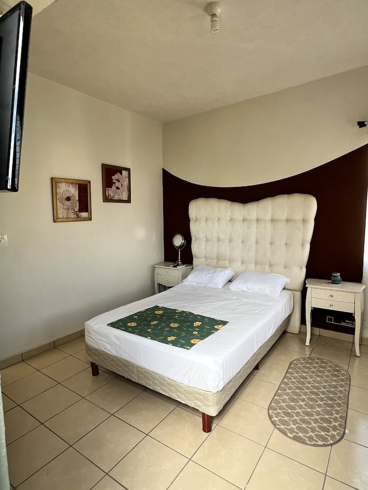 غرفة النوم 1