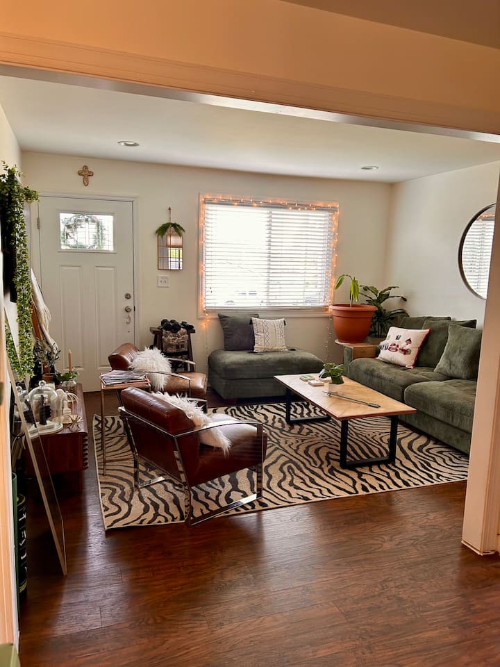 Stylish 2br, Franklin Charm, Cozy Backyard - Franklin, TN