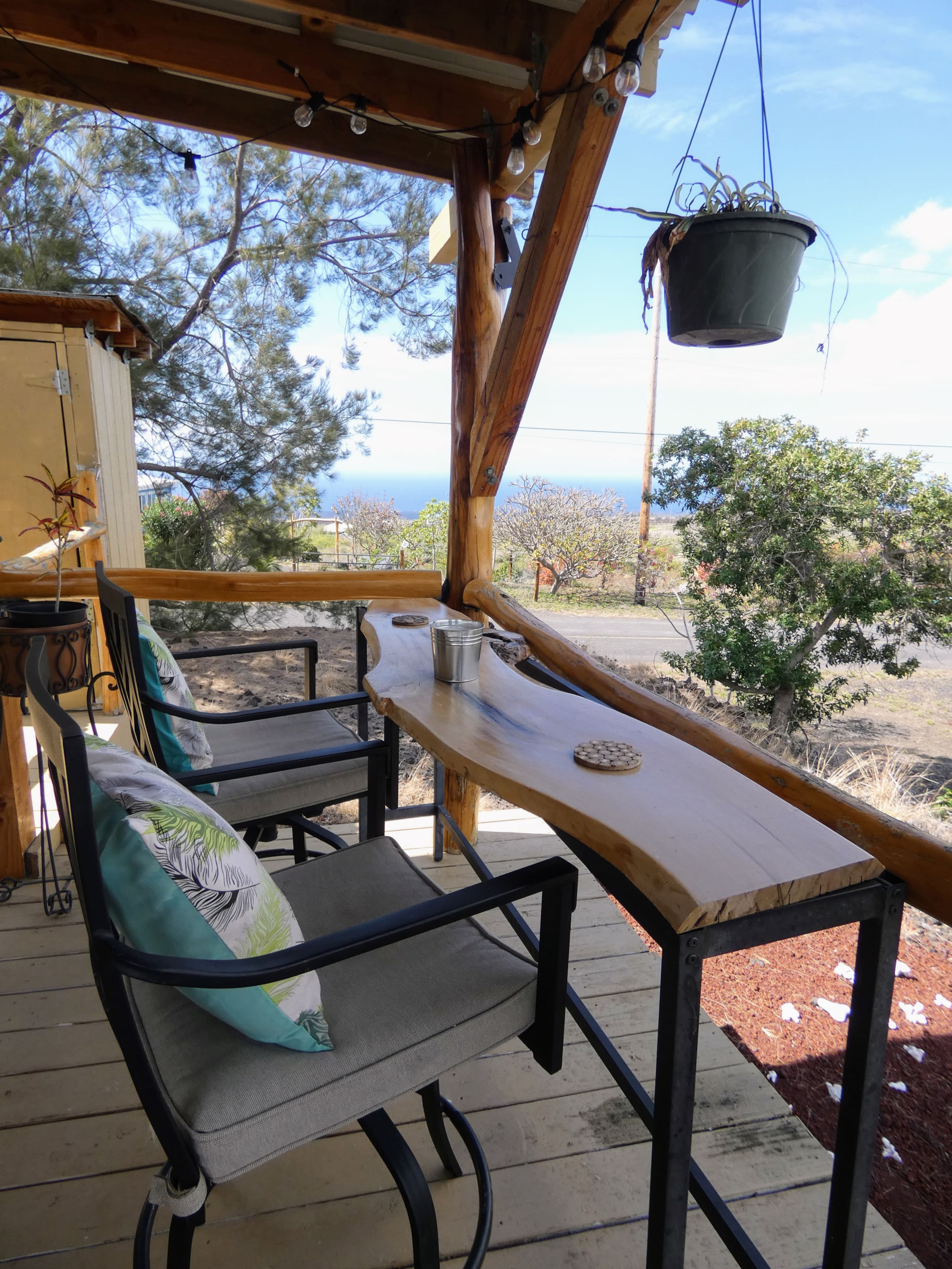 Hula Hut-Hot Tub! Bungalow, Ocean Views - Photo 17