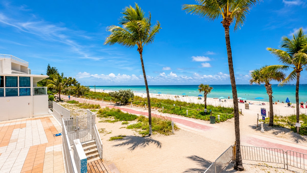 OceanViews~TopFloor~XLstudio MiamiBeachResort
